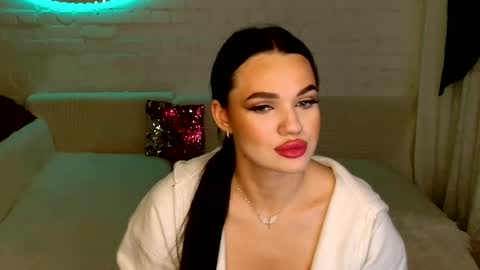 tasty_babyy online show from December 9, 6:25 pm