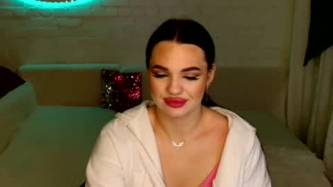 tasty_babyy online show from December 9, 9:37 pm