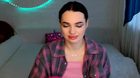 tasty_babyy online show from January 13, 8:52 am