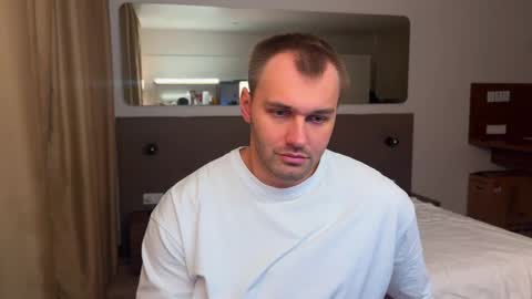 My shows 2100500 UTC3 online show from November 14, 4:44 am