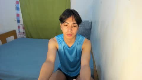 Snapshot of tastylicious_kim chatting on February 5, 1:10 am Ask me online show from February 5, 1:10 am