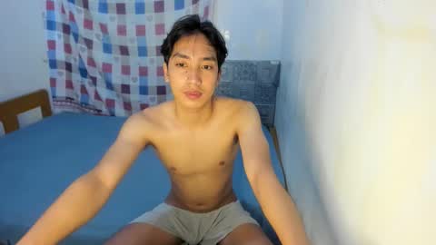 Snapshot of tastylicious_kim chatting on February 12, 4:29 am Ask me online show from February 12, 4:29 am