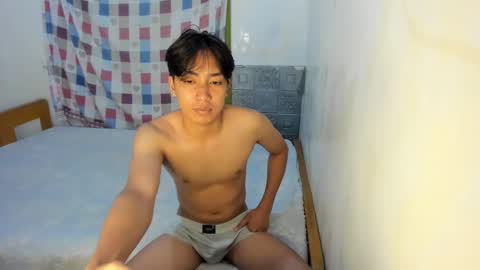 Snapshot of tastylicious_kim chatting on March 2, 7:26 am Ask me online show from March 2, 7:26 am