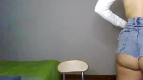 tateisblonde online show from January 16, 10:19 am