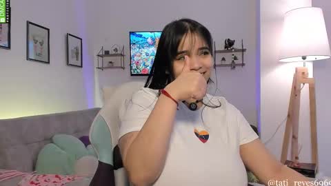 Snapshot of tati_reyes chatting on March 20, 1:05 pm Tatiana --- Schedule Monday to Sundays 800 to 200 UTC-5 online show from March 20, 1:05 pm