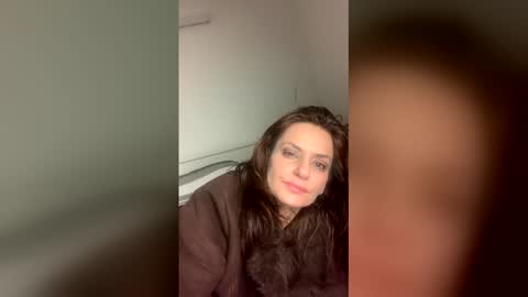 Apple Jucy online show from March 6, 7:05 am