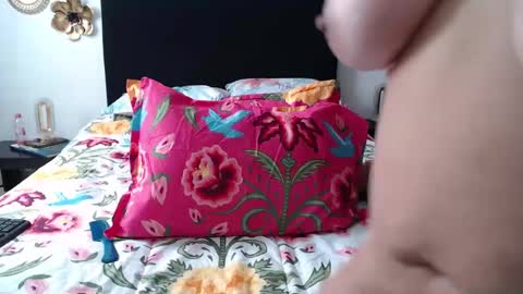 tatiana_monteros online show from October 6, 7:44 pm