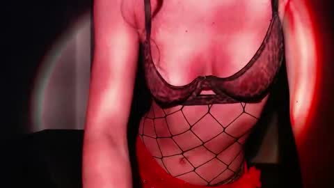 Snapshot of tatianaaah chatting on November 15, 6:11 am Morgan online show from November 15, 6:11 am