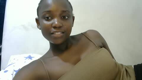 Snapshot of tatianadolll chatting on November 17, 7:41 pm tatianadolll online show from November 17, 7:41 pm