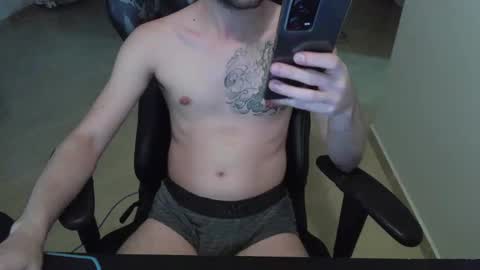 Lucas online show from February 13, 9:49 pm