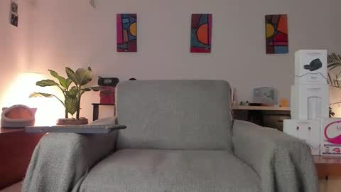 Twitter TatoKatx online show from March 24, 1:32 am