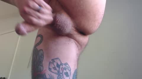 Evee  Jaxx online show from April 17, 1:47 pm