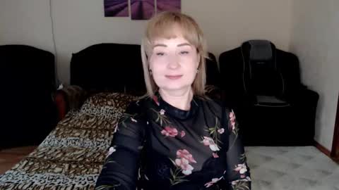 Snapshot of tattease chatting on September 18, 1:13 pm Tattease online show from September 18, 1:13 pm