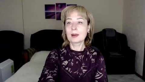 Snapshot of tattease chatting on October 6, 3:04 am Tattease online show from October 6, 3:04 am