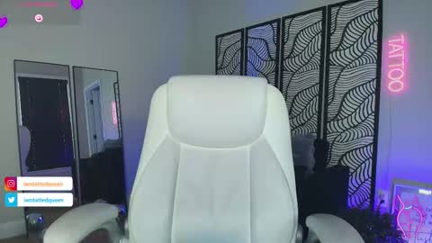 Snapshot of tatted_vixen chatting on October 20, 9:48 pm Tatted Queen online show from October 20, 9:48 pm