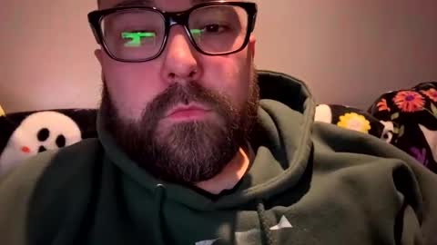 Snapshot of tattedcouple_777 chatting on December 30, 2:42 am MrMrs online show from December 30, 2:42 am