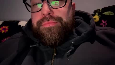 Snapshot of tattedcouple_777 chatting on January 7, 3:57 am MrMrs online show from January 7, 3:57 am