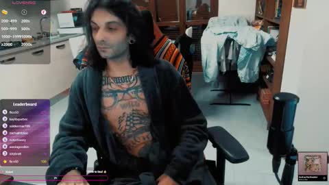 tattedfit online show from January 14, 1:44 am