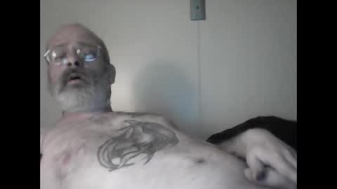 Snapshot of tattedpanther chatting on February 15, 8:24 am tattedpanther online show from February 15, 8:24 am
