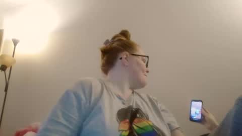 Snapshot of tattedredheadslut chatting on March 15, 7:53 pm tattedredheadslut online show from March 15, 7:53 pm