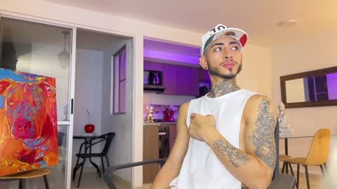 Jonathan  Juan online show from December 3, 8:38 am