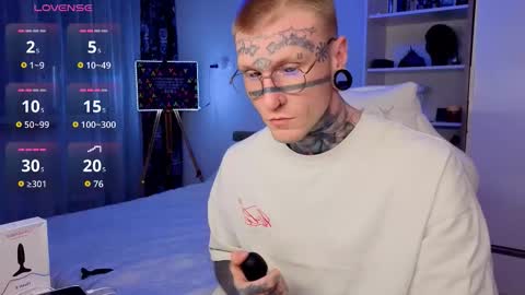 Alex but u can call me Theo online show from February 13, 5:03 am