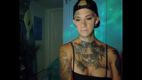 Snapshot of tattooed_natalia chatting on June 24, 10:36 am Natalia 3 online show from June 24, 10:36 am