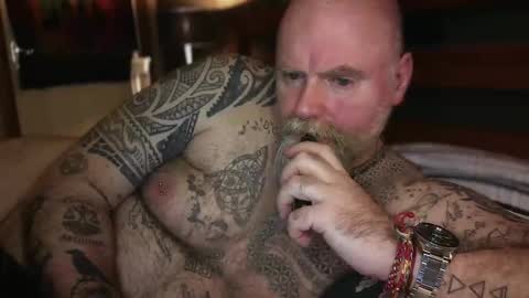 Snapshot of tattooeddilf01 chatting on February 4, 12:49 am Tattooeddilf 01 online show from February 4, 12:49 am