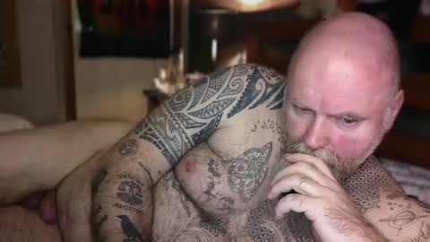 Snapshot of tattooeddilf01 chatting on February 12, 12:05 am Tattooeddilf 01 online show from February 12, 12:05 am