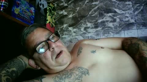 Snapshot of tatts4tits chatting on June 15, 1:19 am dave online show from June 15, 1:19 am