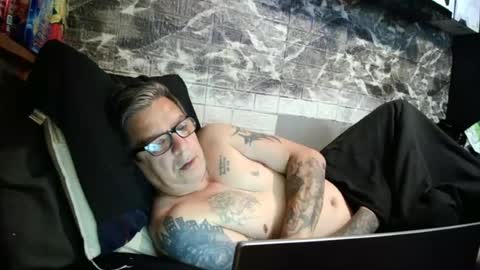 Snapshot of tatts4tits chatting on July 9, 1:09 am dave online show from July 9, 1:09 am