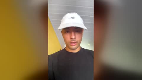 Snapshot of taulerfox chatting on January 13, 1:05 pm Caito online show from January 13, 1:05 pm