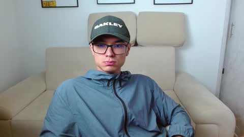 Snapshot of taurus4k chatting on January 23, 4:09 am taurus4k online show from January 23, 4:09 am