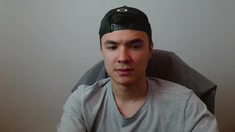 Snapshot of taurus4k chatting on March 10, 6:23 pm taurus4k online show from March 10, 6:23 pm