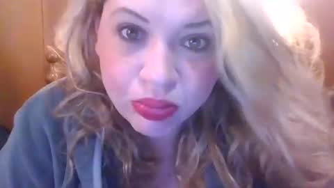 Snapshot of taurus79007 chatting on October 28, 4:42 pm Taurus79007 online show from October 28, 4:42 pm