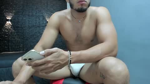 Snapshot of taurus_boy1 chatting on October 4, 11:41 am  T A U R U S  online show from October 4, 11:41 am