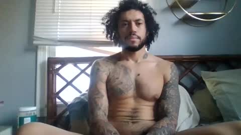 Snapshot of taurusbaeforever chatting on November 14, 1:10 pm taurusbaeforever online show from November 14, 1:10 pm