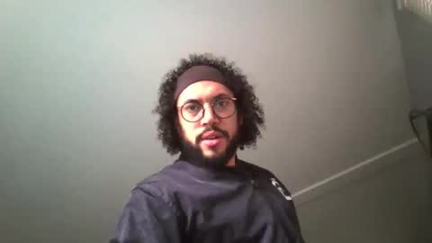 Snapshot of taurusbaeforever chatting on April 9, 1:27 pm taurusbaeforever online show from April 9, 1:27 pm