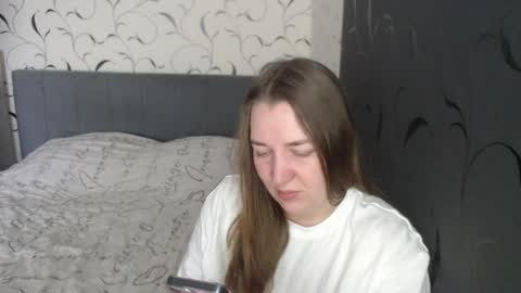 Snapshot of taxxxu chatting on May 14, 6:20 am Diana online show from May 14, 6:20 am