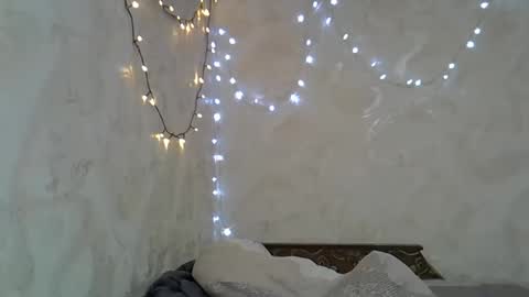 Taya online show from December 28, 9:08 pm