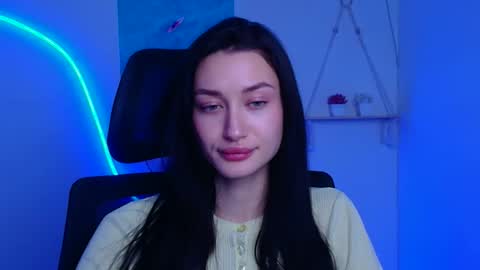 Taya online show from December 15, 6:28 am