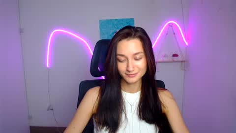 Snapshot of tayavibe chatting on July 12, 6:04 am Taya online show from July 12, 6:04 am