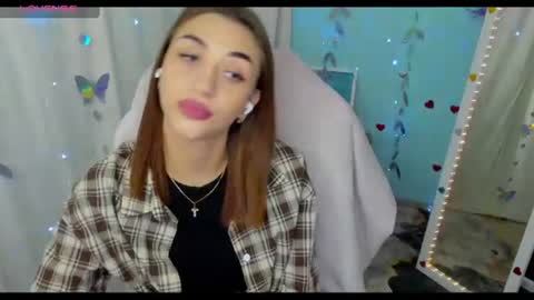 Snapshot of tayla_candy chatting on June 17, 7:22 am Tayla online show from June 17, 7:22 am