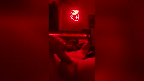 Snapshot of taylor1424 chatting on March 16, 6:39 am taylor1424 online show from March 16, 6:39 am