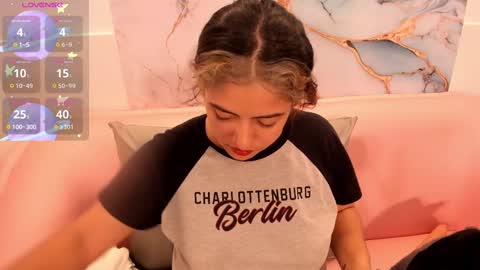 taylor_cupper_ online show from September 22, 3:41 am