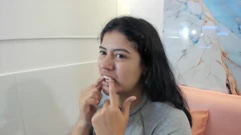 taylor_cupper_ online show from February 11, 3:22 am