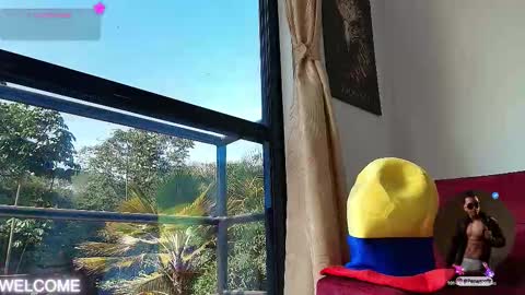 Snapshot of taylor_johnn chatting on September 14, 2:05 pm Penagos zz    online show from September 14, 2:05 pm