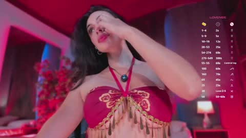 Taylor  Help me to get 100 thumbs up online show from March 29, 5:18 am