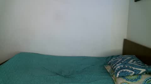 Snapshot of taylor_meghan chatting on February 4, 11:06 pm Taylor and Meghan online show from February 4, 11:06 pm