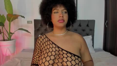 Taylor  online show from November 16, 4:29 am